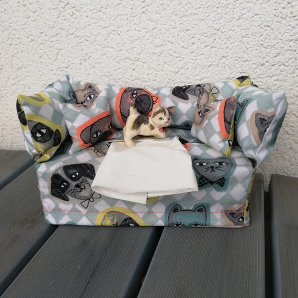 Taschentuch-Sofa – Bild 10