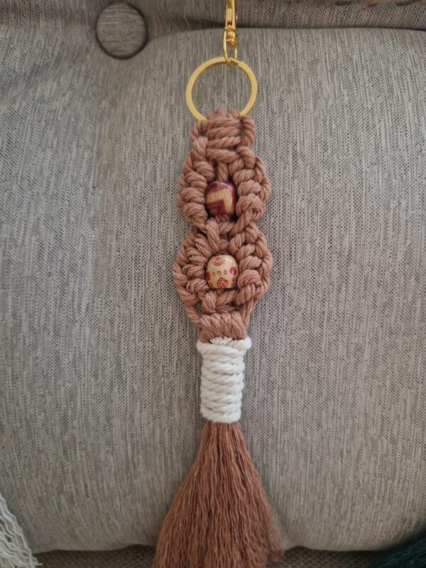 Makramee Schlüsselanhänger, handgefertigt, Schlüsselbund, Schlüsselband, Boho, Geschenk – Bild 4