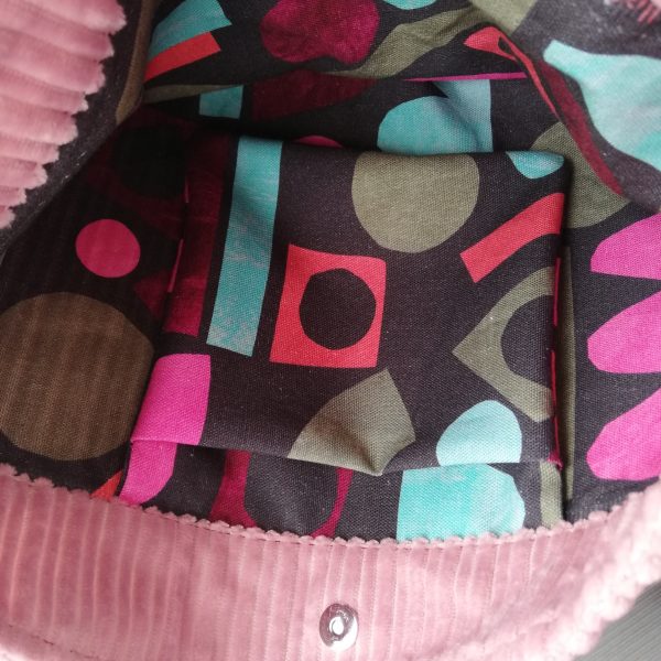 Cordtasche, Shopper aus Breitcord, Umhängetasche, Innentasche, Außentasche, Magnetverschluß – Bild 5
